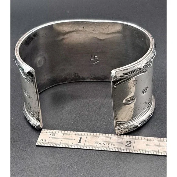 Vintage Navajo 3 Stone Turquoise SS Wide Cuff Bracelet~ - Picture 5 of 14